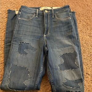 Hollister Curvy Ultra High-Rise Blue Jean Leggings